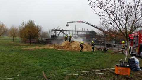 Am Morgen nach dem Brand